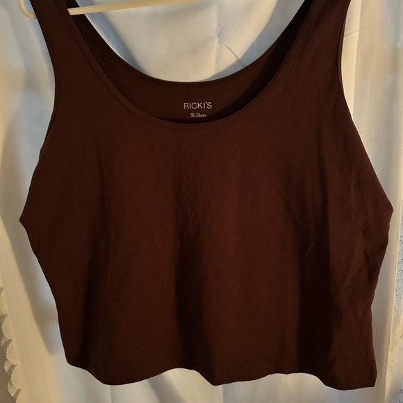 3 XL brown coloured tank tops Dex- Black Tape- Ricki’s the classic new/like new - Picture 4 of 14